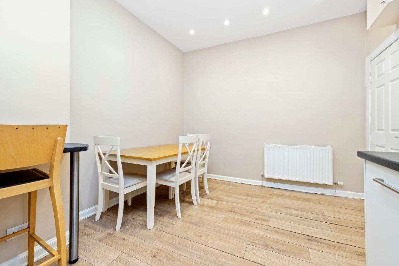 Apartment Joivy Family Flat Near Leith Edinburgh
